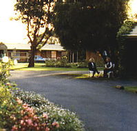 Colonial Village Motel - Accommodation Main Beach