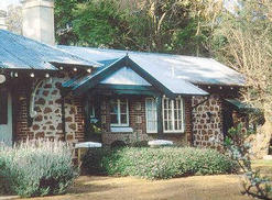 Mundaring WA Accommodation Main Beach