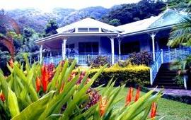 Redlynch QLD Accommodation Main Beach