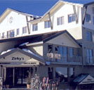 Zirkys Lodge - Accommodation Main Beach