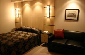  Accommodation Main Beach