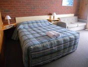 KY COUNTRY ROADS MOTOR INN - Accommodation Main Beach 4