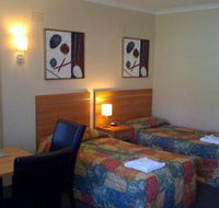3 Sisters Motel - Accommodation Main Beach