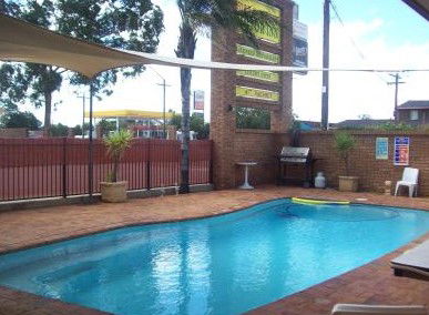  Accommodation Main Beach