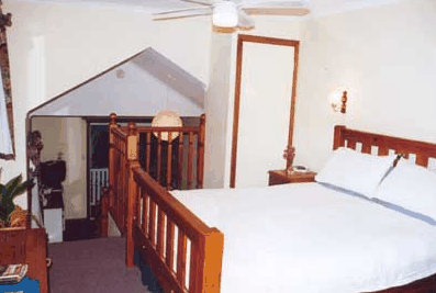 Tea Gardens Waterfront Bed And Breakfast - Accommodation Main Beach