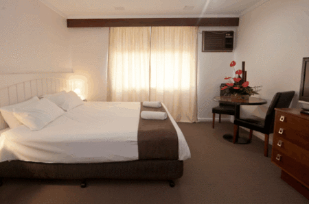 Amity Motor Inn - Accommodation Main Beach 4