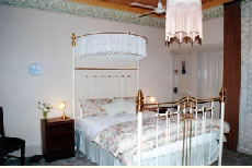 Kinross Guest House - Accommodation Main Beach 2
