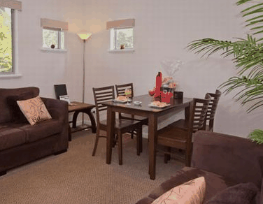 Adamsons Riverside Accommodation - Accommodation Main Beach 4