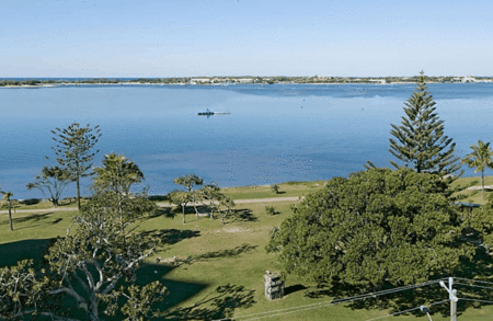 Labrador QLD Accommodation Main Beach