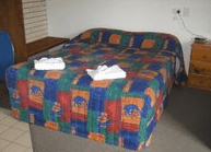 Chalet Motor Inn - Accommodation Main Beach