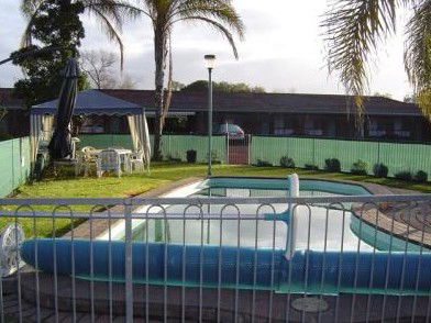 Kanimbla Motor Inn - Accommodation Main Beach 0
