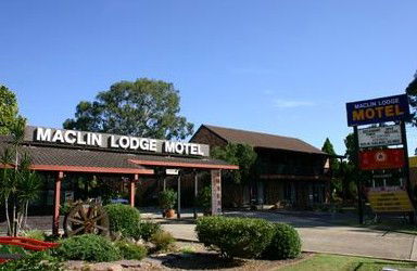 Airds NSW Accommodation Main Beach