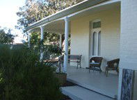 Annas Place - Accommodation Main Beach 3