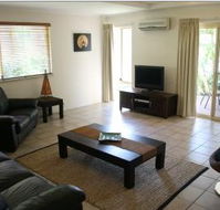 Mariner Bay Apartments - Accommodation Main Beach