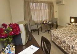 Best Western Wesley Lodge - Accommodation Main Beach 0