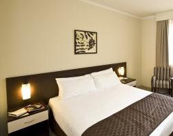Best Western Wesley Lodge - Accommodation Main Beach 3