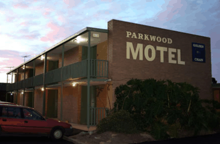 Parkwood Motel