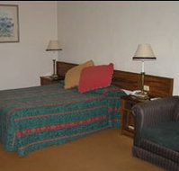 Seaton Arms Motor Inn - Accommodation Main Beach