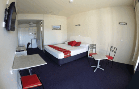 Best Western Zebra Motel - Accommodation Main Beach