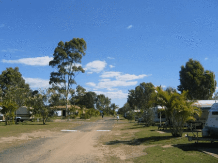 Glenlodge Caravan Village - Accommodation Main Beach 1