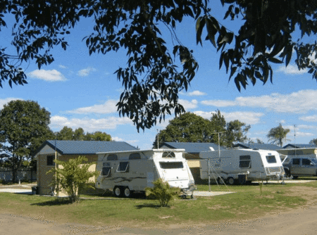 Glenlodge Caravan Village - Accommodation Main Beach 4