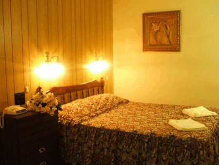 Riverview Motor Inn - Accommodation Main Beach 0