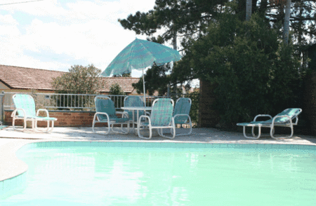 Riverview Motor Inn - Accommodation Main Beach 4