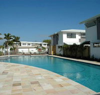 Coolum Villas - Accommodation Main Beach