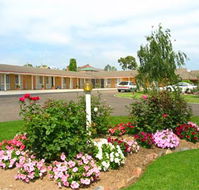 Bega Village Motor Inn - Accommodation Main Beach