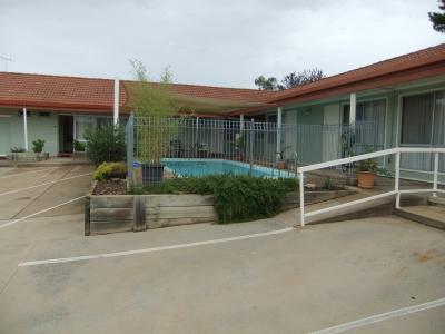 Country Comfort Cowra Countryman Motor Inn - Accommodation Main Beach 3