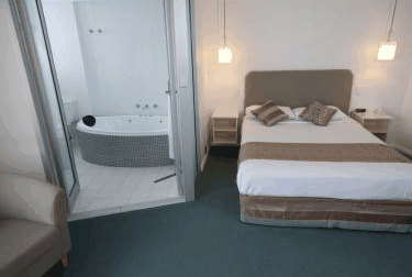 Atlantic Tower Motor Inn - Accommodation Main Beach 1