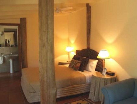 St Albans NSW Accommodation Main Beach