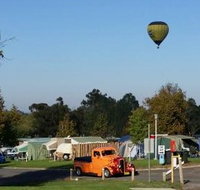 Lake Talbot Tourist Park - Accommodation Main Beach