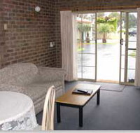 Southern Cross Holiday Apartments - Accommodation Main Beach
