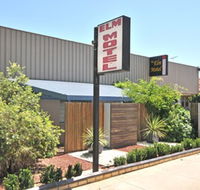 The Elm Motel - Accommodation Main Beach