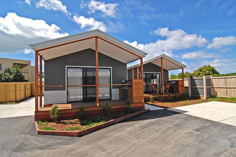 Ocean Grove Motor Inn - Accommodation Main Beach 0