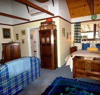 Hillside Country Retreat  - Accommodation Main Beach