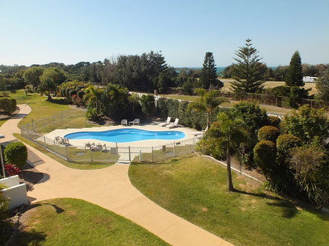 Pacific Marina Apartments - Accommodation Main Beach 3