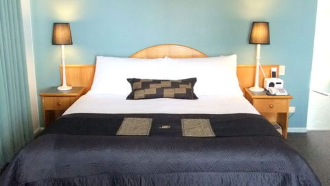 Heritage Resort Hotel Shark Bay - Accommodation Main Beach 2