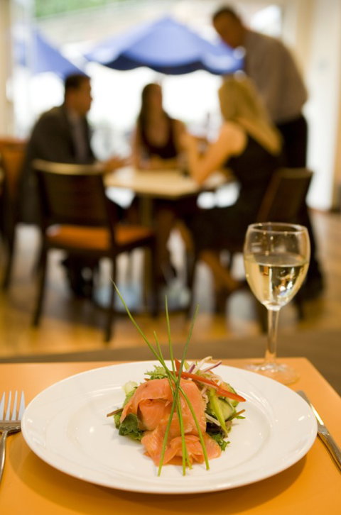 University House - Accommodation Main Beach 4