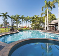 Oaks Oasis - Accommodation Main Beach