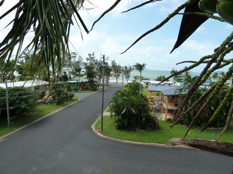 Montage Beach Apartments - Accommodation Main Beach 3