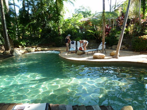 Montage Beach Apartments - Accommodation Main Beach 5