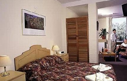 Alice Springs Plaza Hotel - Accommodation Main Beach 2