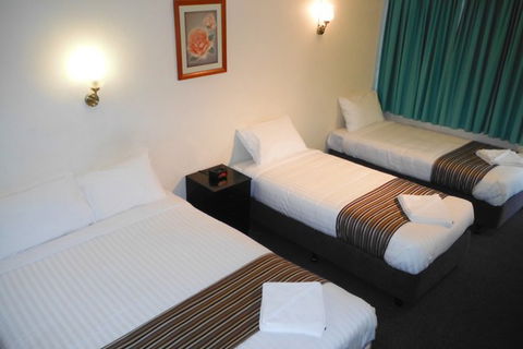 Coffs Harbour Pacific Palms Motel - Accommodation Main Beach 2
