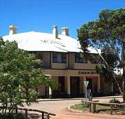 Hawker Hotel Motel - Accommodation Main Beach