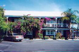 Antigua QLD Accommodation Main Beach