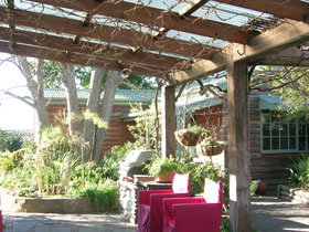 Rosebank Studio - Accommodation Main Beach 0