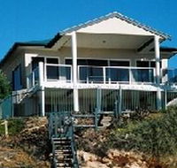 Top Deck Cliff House - Accommodation Main Beach