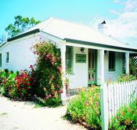 Sarah's Cottage - Accommodation Main Beach